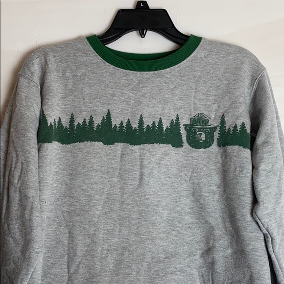 Women Sweater/ Size: L - Picture 2 of 4